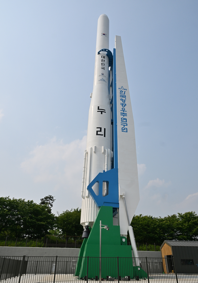 국립과천과학관에 설치된 누리호 실물 모형 / 우주항공청
