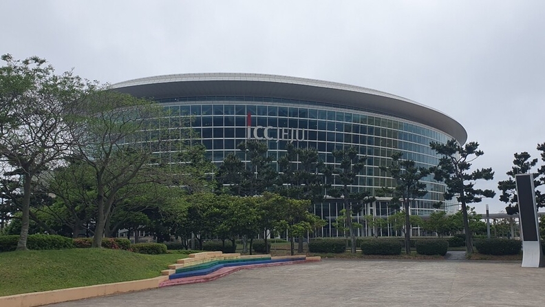 유엔 환경계획(UNEP)이 주최하는 ‘2025 세계 환경의 날’ 행사가 열린 제주국제컨벤션센터 / 인터넷커뮤니티