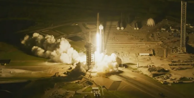미국 민간 우주기업 액시엄스페이스(Axiom Space)와 스페이스X(SpaceX)가 공동으로 진행하는 유인 우주임무 ‘AX-4’가 6월 10일(한국시간 밤 9시 22분) 플로리다 케네디우주센터 39A 발사대에서 발사됐다. / 액시엄스페이스