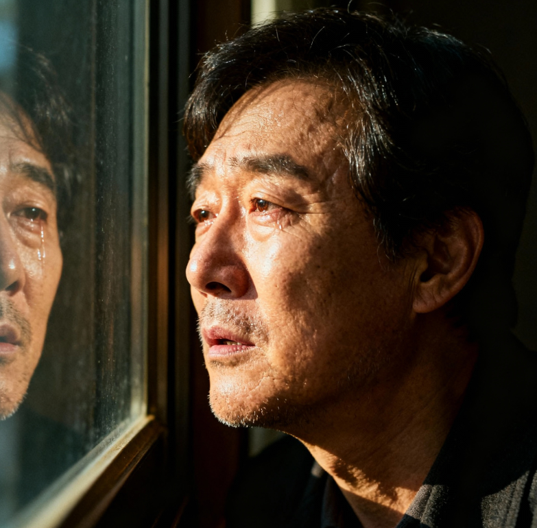 통계청 결과에 따르면, 우리 국민은 0~27세에는 소비가 소득보다 많아 적자 상태를 유지하다가, 평균 28세에 처음으로 노동소득이 소비를 넘어서는 흑자 전환을 경험한다. / 퍼플렉시티 